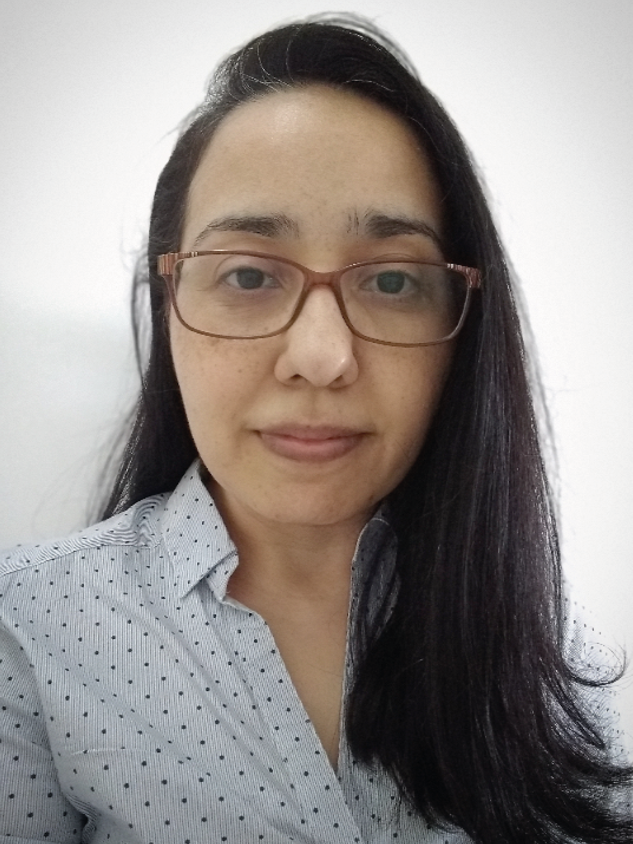 Docentes_Ana Paula da Luz.png